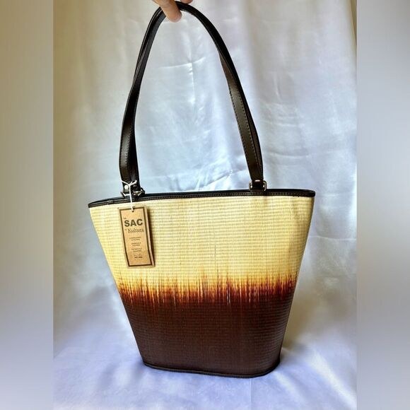 Le Sac Handbags - Beautiful Le Sac for Kultura Brown & Cream Women's Woven Filipino Bag - Handmade